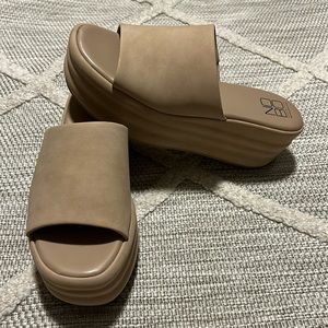 Tan platform sandals